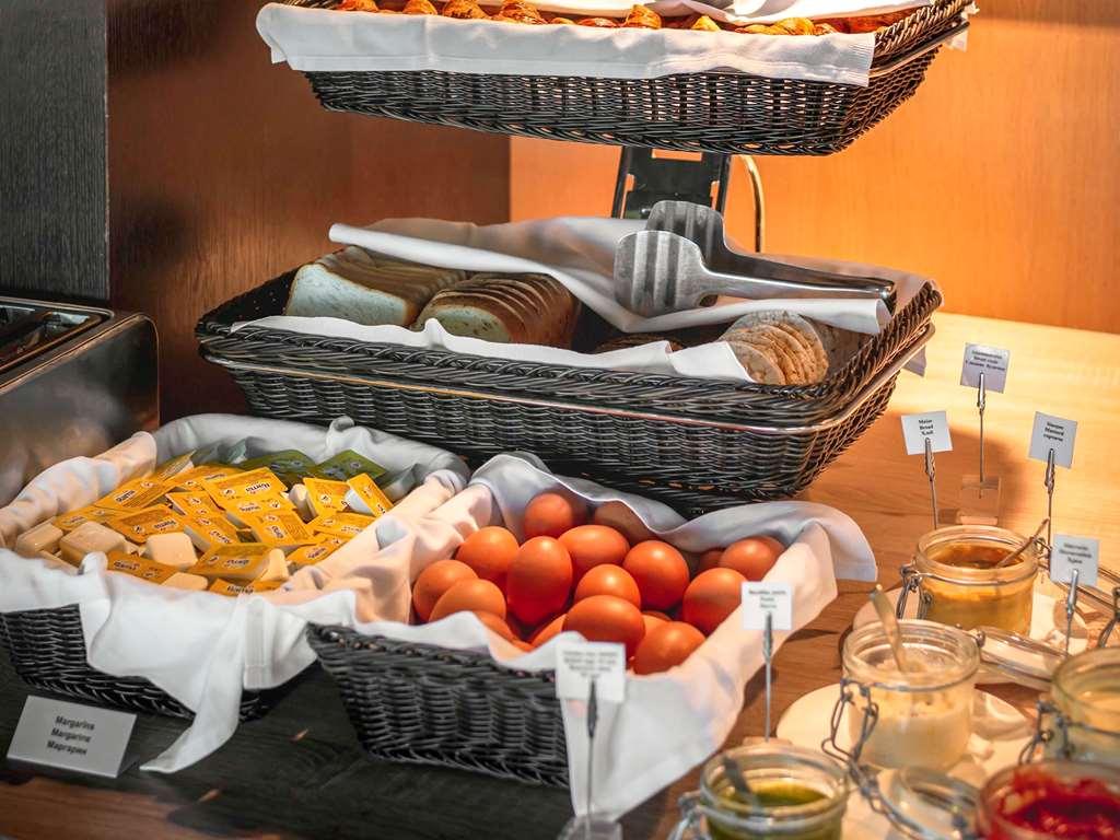 Rija Port Hotel 리가 레스토랑 사진