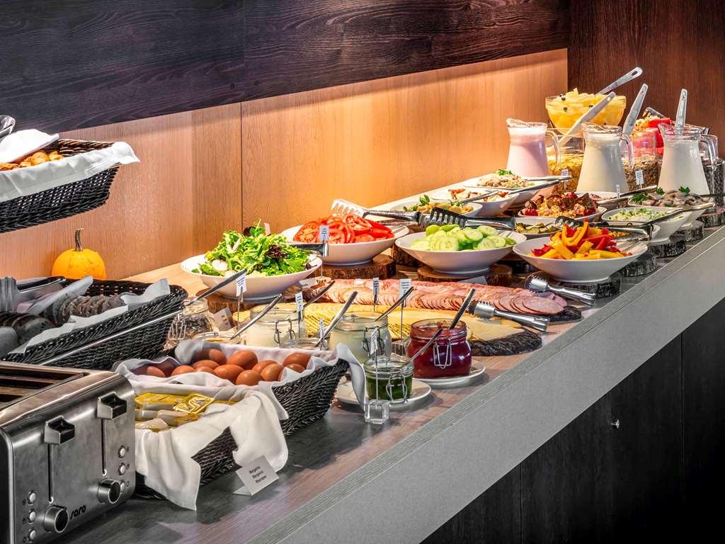 Rija Port Hotel 리가 레스토랑 사진